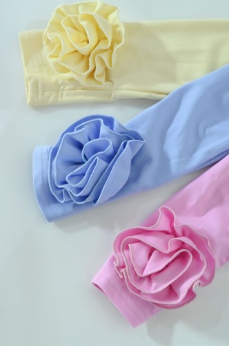 bluzka z różą Gold Lady z otworem na kciuk