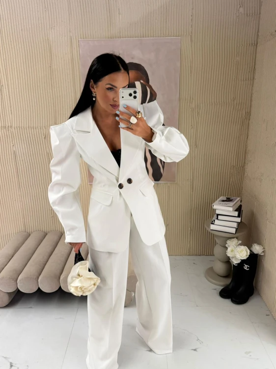 WhatsApp Image 2026-04-08 at 19.37.29.jpeg