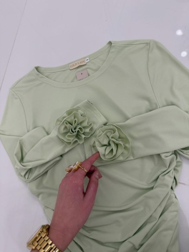 bluzka z różą Gold Lady z otworem na kciuk mięta matcha